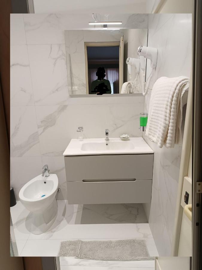 Hotel Centrale Europa CTA Exteriör bild